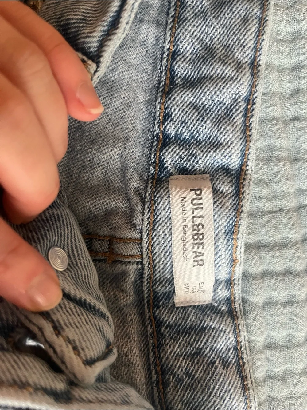 Pull&Bear Light Blue Denim Long Shorts with Frayed Hem US 8